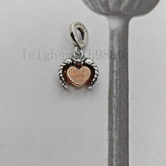 Pandora Club 2022 Ladybird & Heart Dangle Charm - Picture 2 of 3